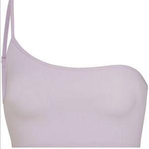 NWT SKIMS Fits Everybody One Shoulder Bra Iris Mica - M